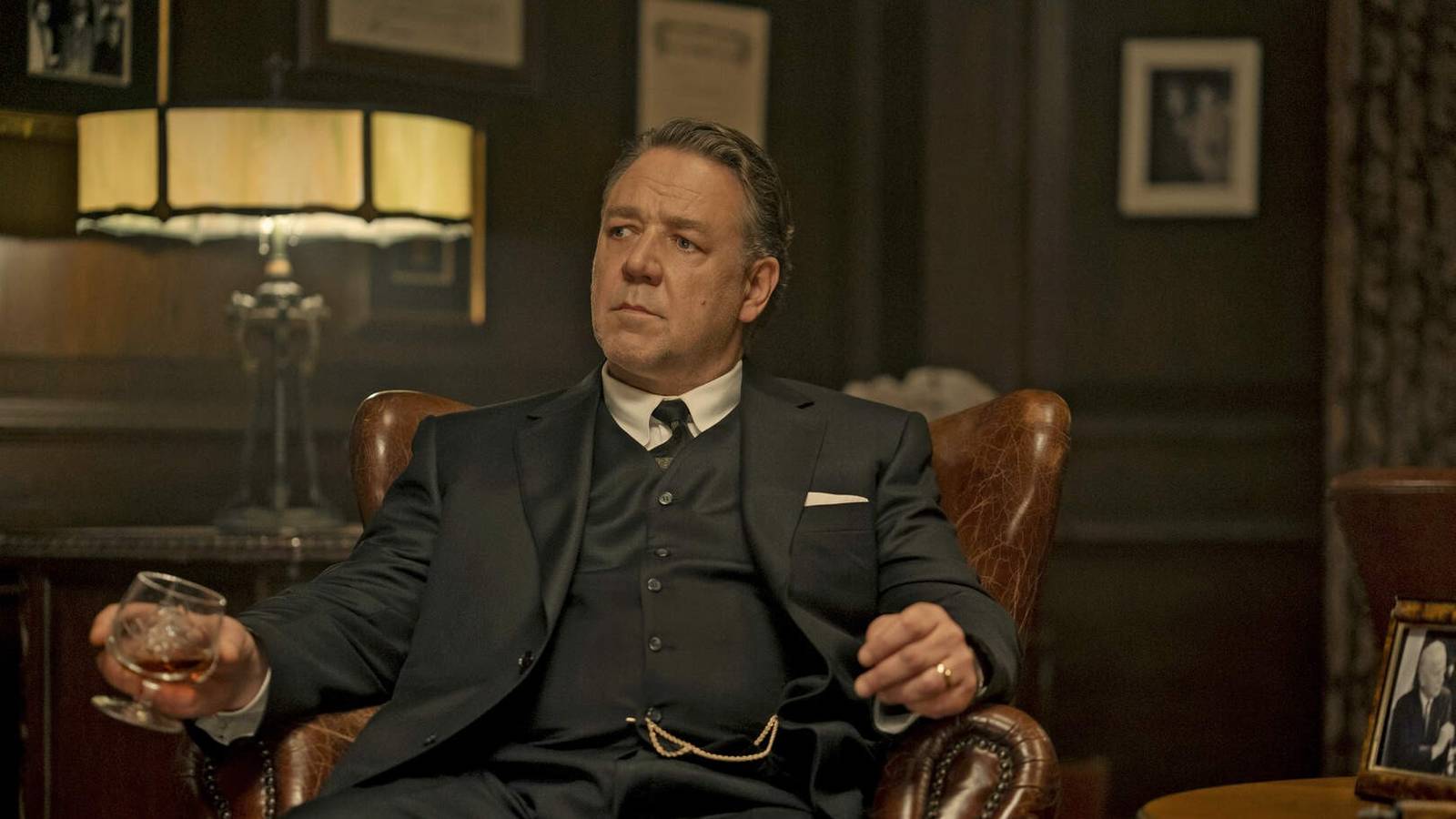羅素克洛新犯罪驚悚片《獨行殺手》登上 Netflix 全球冠軍