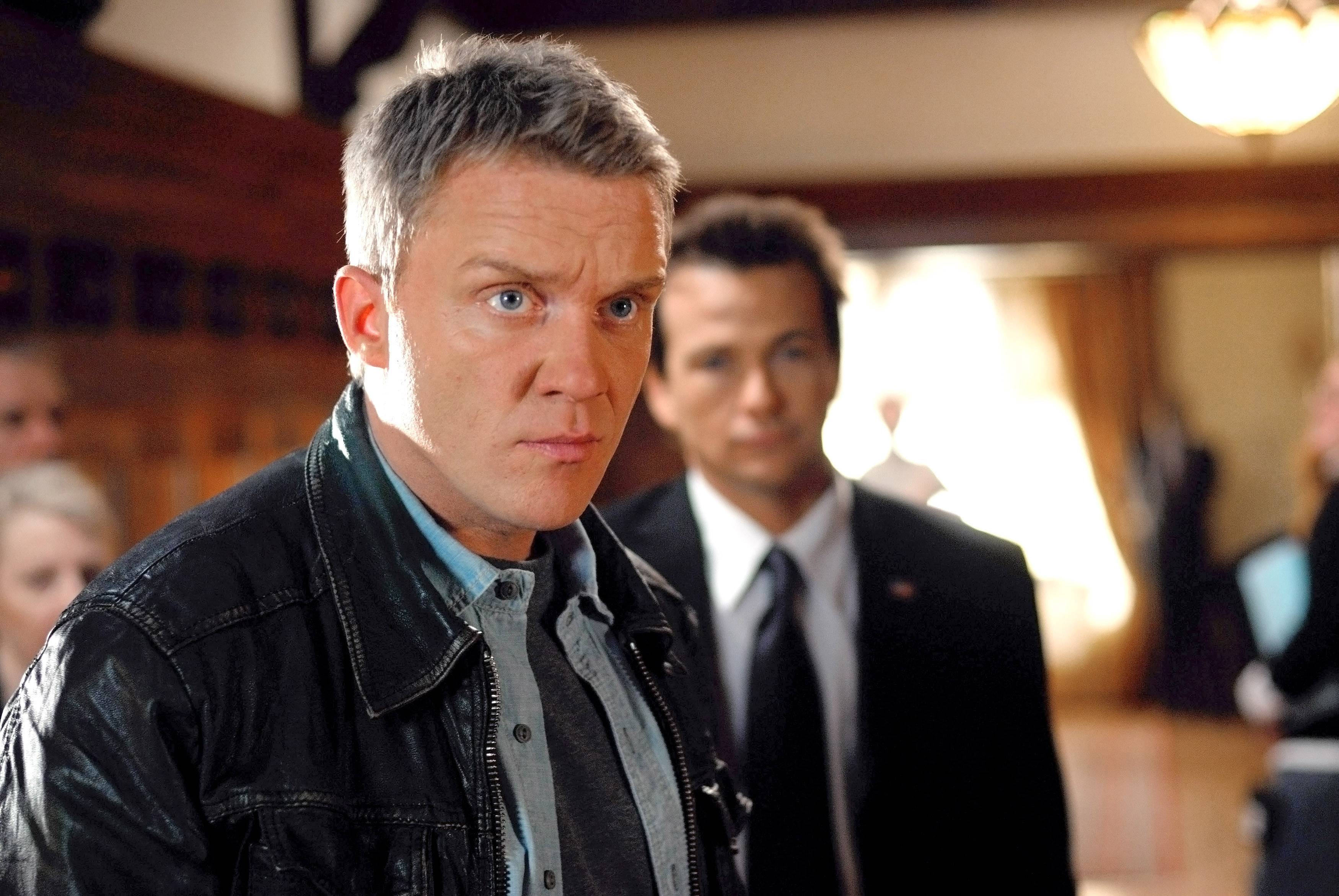 Stephen King's 10/10 Sci-Fi Detective Series Is Officially Free to Watch on YouTube