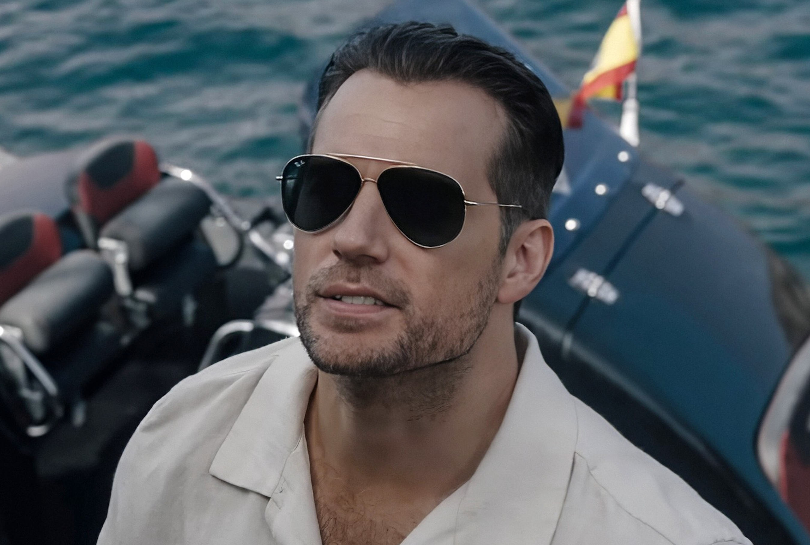 Henry Cavill and Guy Ritchie’s 98-Minute Action Thriller Flop Refuses to Back Down on Streaming