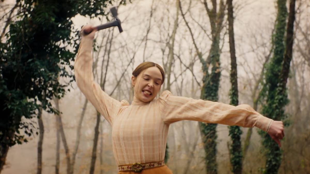 Ryan Murphy's New Unhinged Netflix Thriller Gets One Disappointing ...