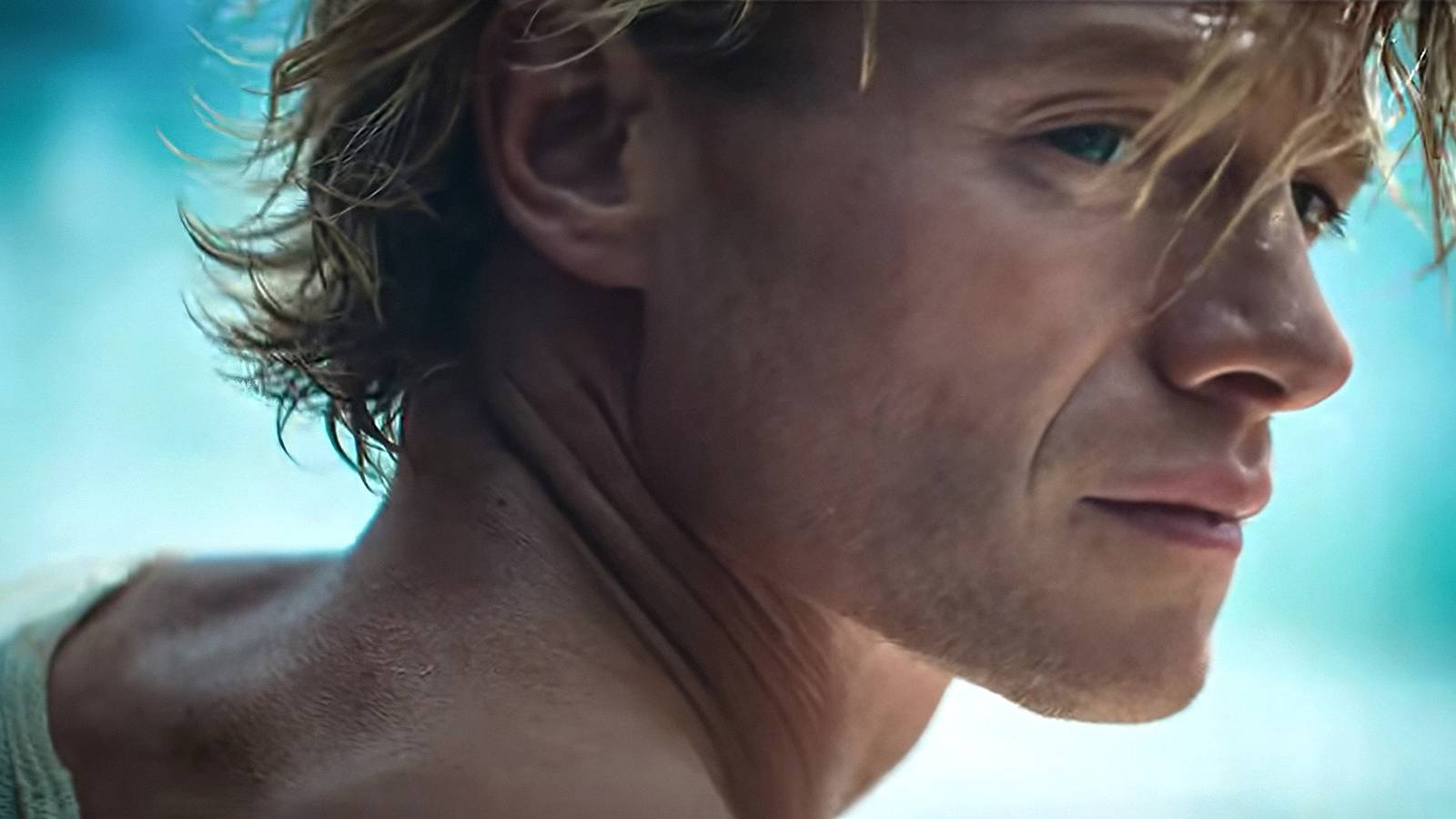 James Gunn's Genre-Bending New Superhero Movie Is a Total Disaster