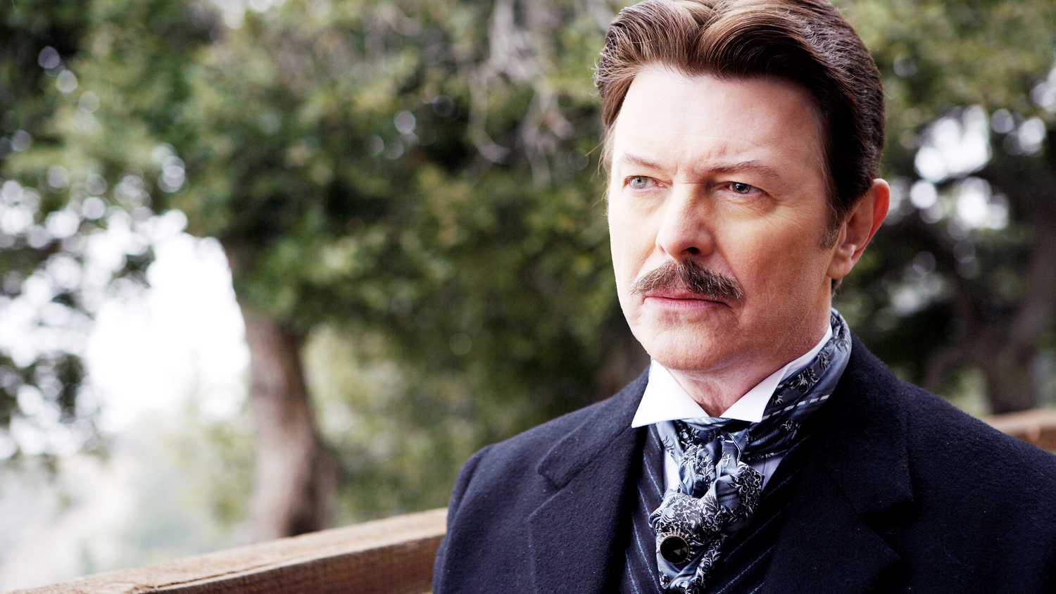 the prestige david bowie as tesla close