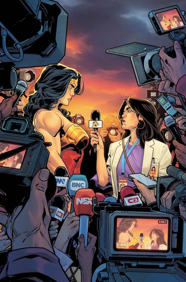 Wonder Womand and Lois Lane facing off