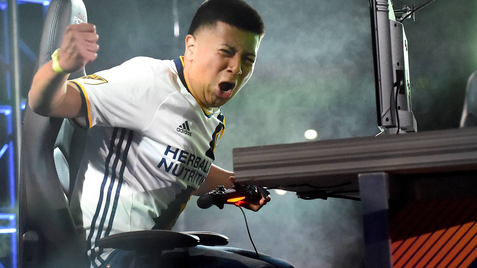 How MLS is using FIFA 18 esports to reach the next generation of soccer ...