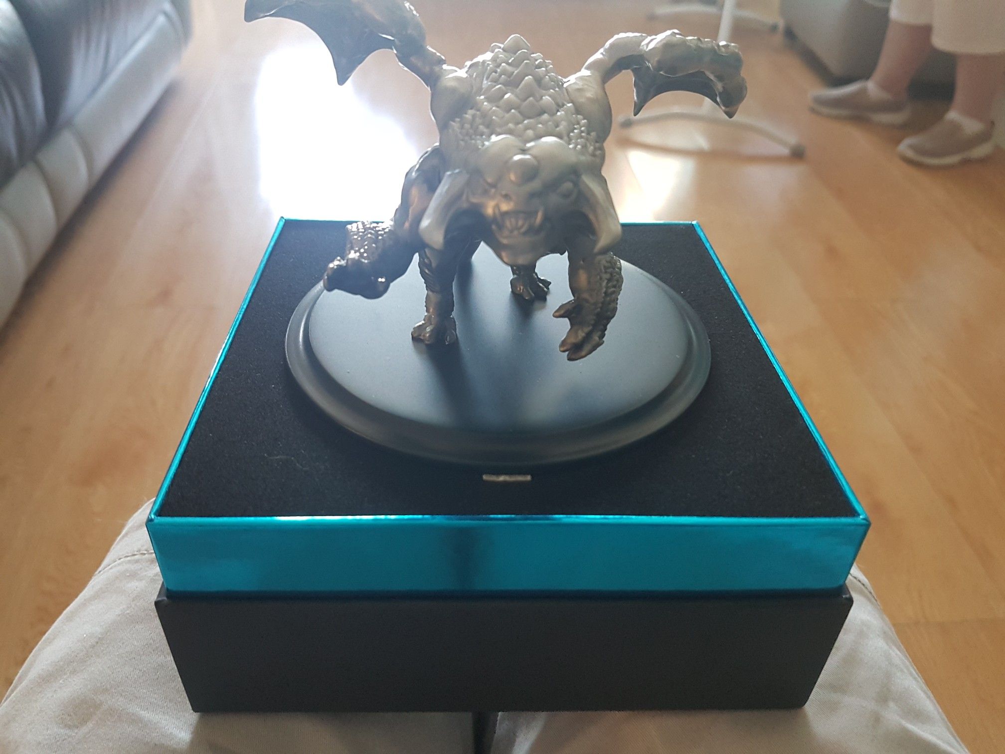 Dota 2 Baby Roshan statuette quality prompts Valve response, reissuing