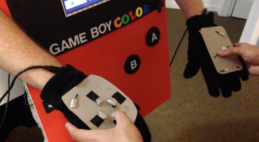 This playable Game Boy Color costume wins Halloween 2013