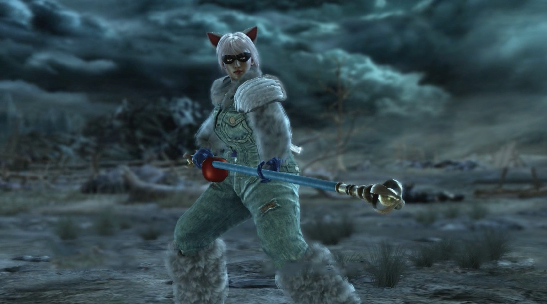 Monster Factory: Sly Cooper cosplay and Leather Daddy Voldo in Soul Calibur  5, image size:2222x1235