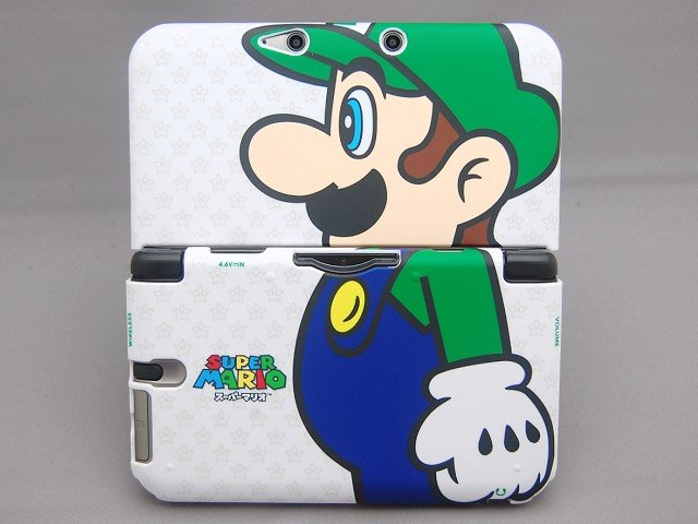 Remember the Year of Luigi with a rubber 3DS case