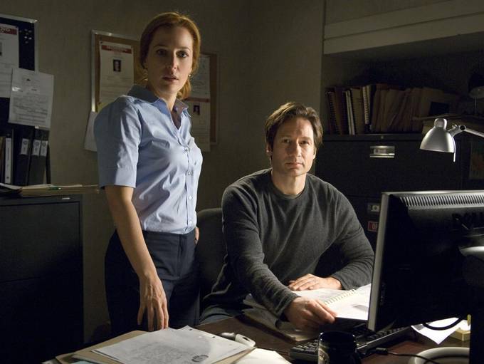 Science Lab X Files The Greatest Sci-Fi Series of All Time Is Now Streaming Free