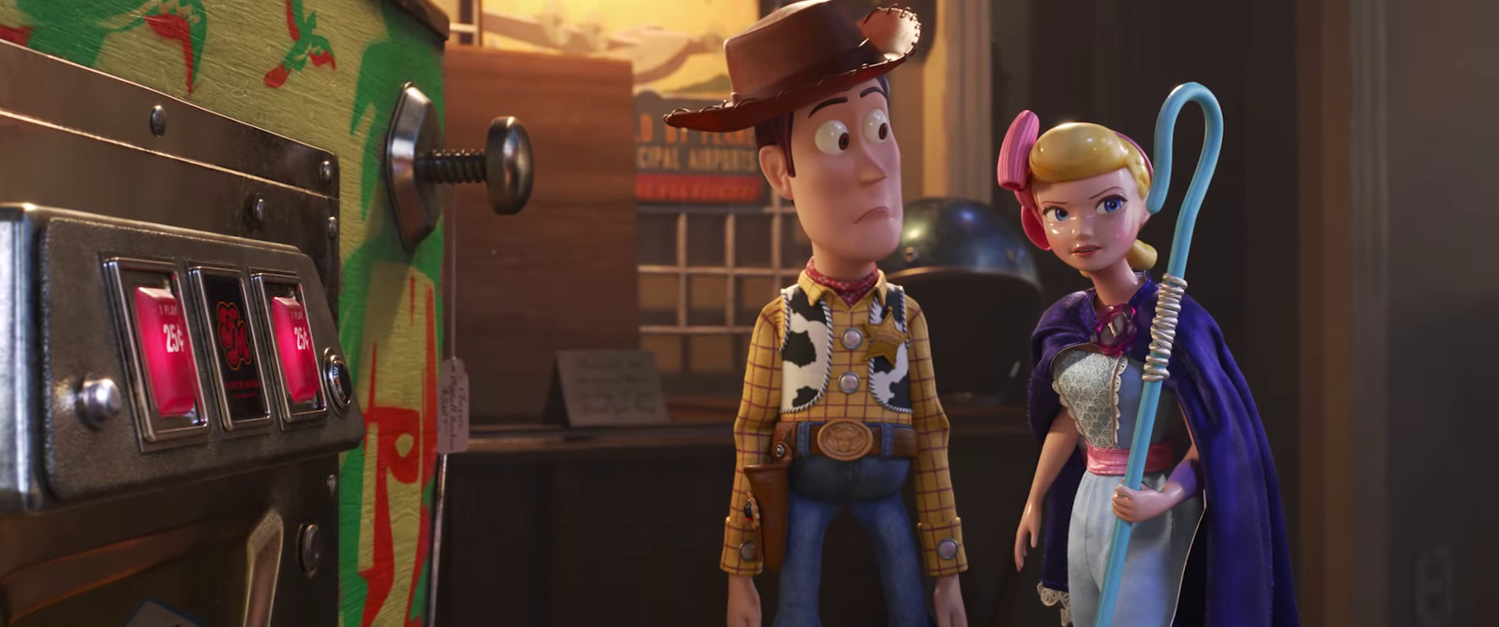 Toy Story 4 - Woody and Bo Peep next to arcade machine