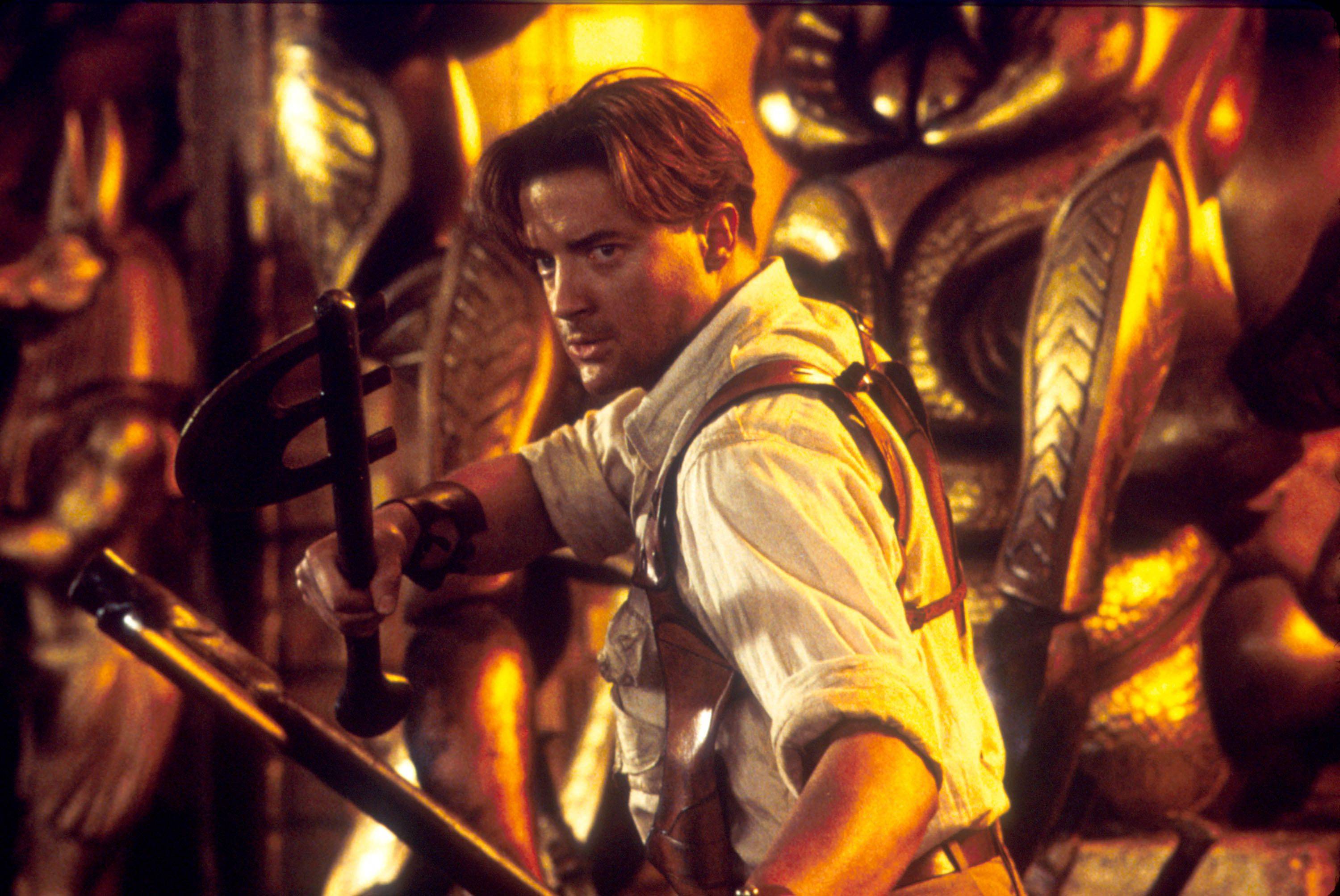 The Mummy 4 Set Photos Reveal Brendan Fraser Official New Look
