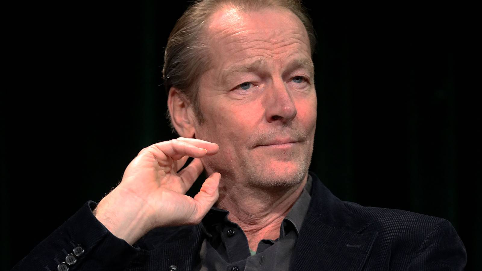 Actor behind Jorah in Game of Thrones' cast as Batman in DC's Titans, image size:1600x900