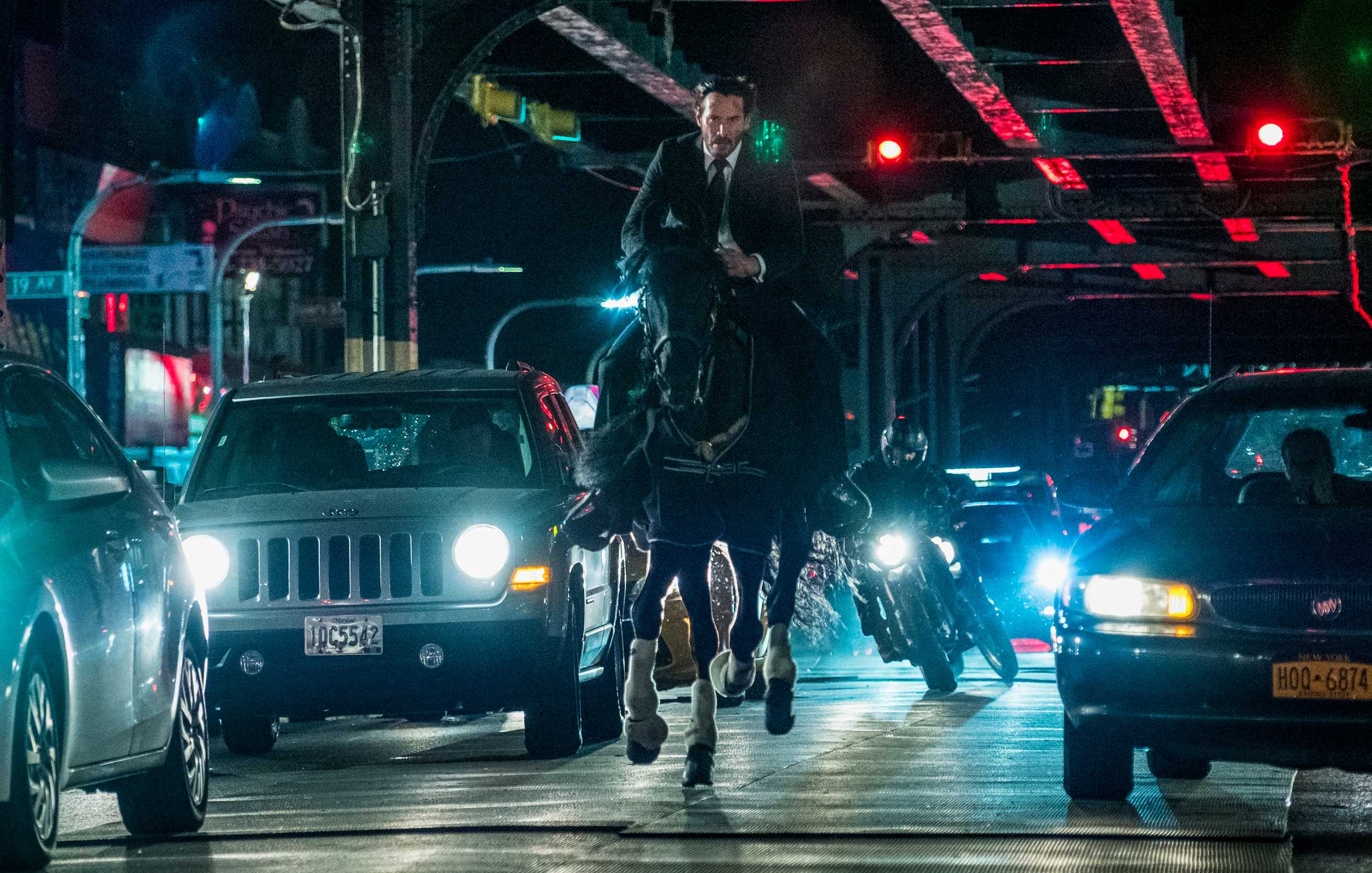 john wick chapter 3 - horse chase