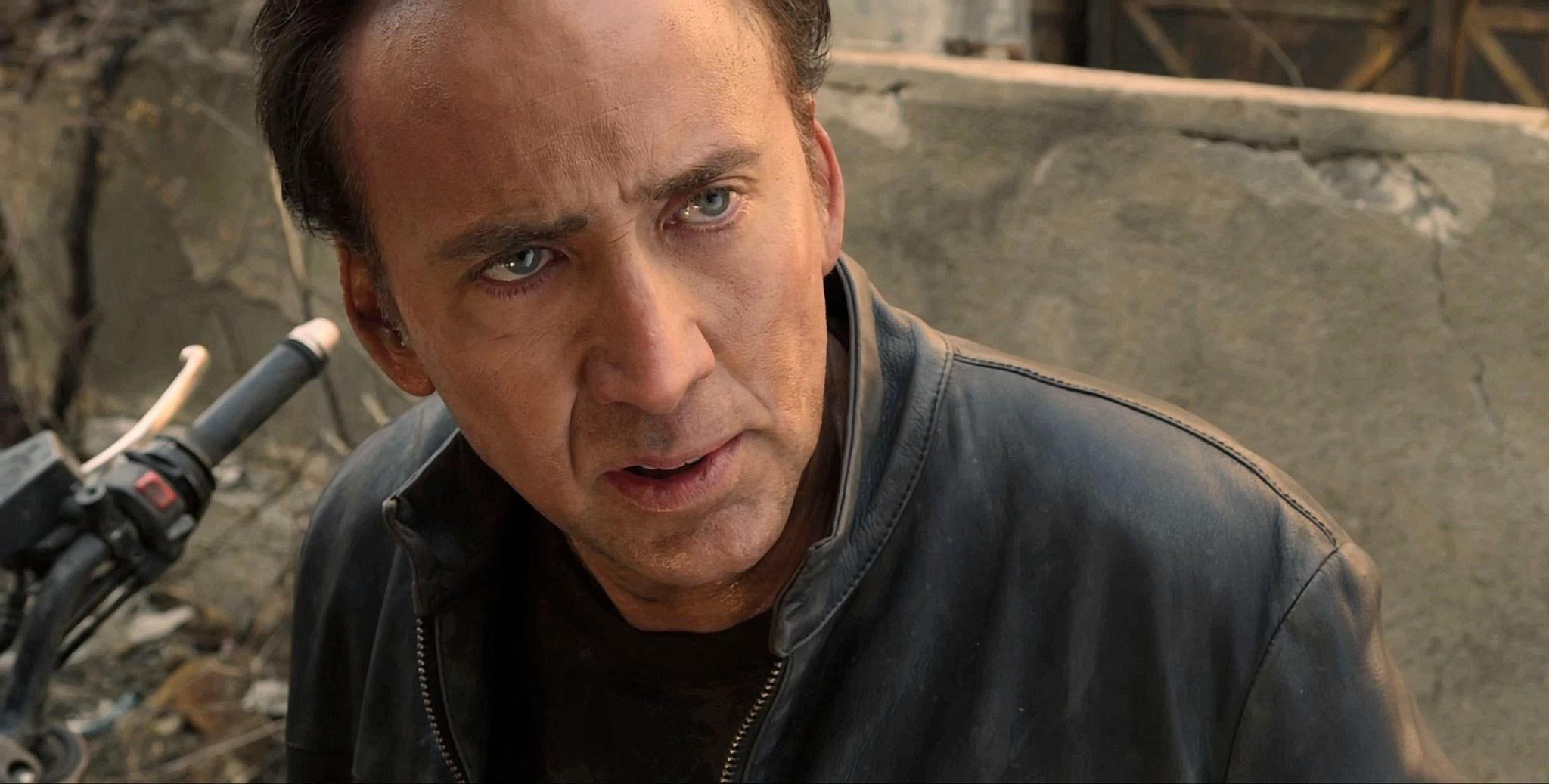 O Retorno do Motoqueiro Fantasma: Nicolas Cage e o Caos Grátis no Streaming