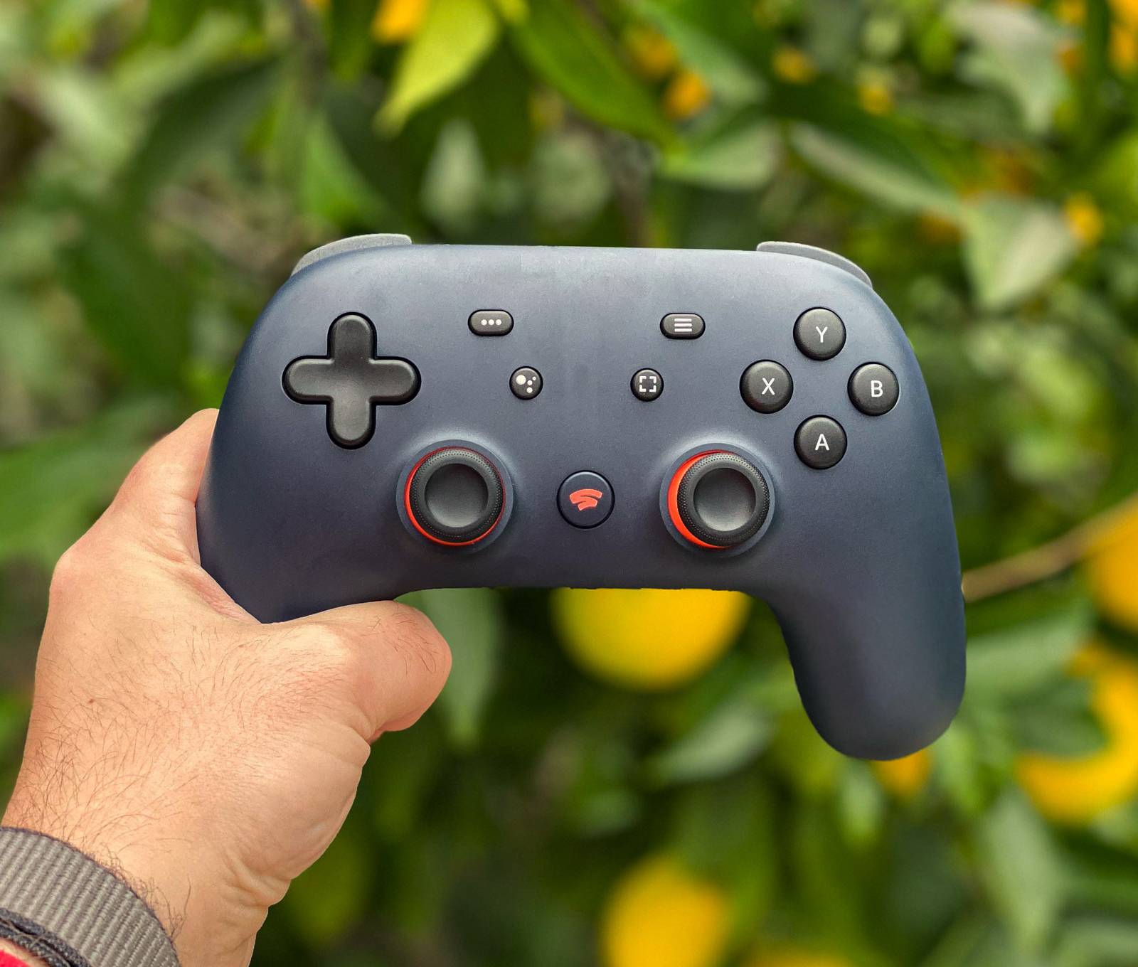 How to update a Google Stadia controller for Bluetooth functionality How to update a Google Stadia controller for Bluetooth functionality