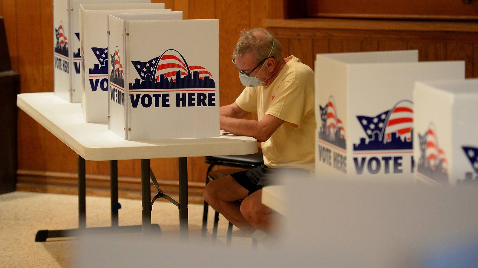 How to register to vote