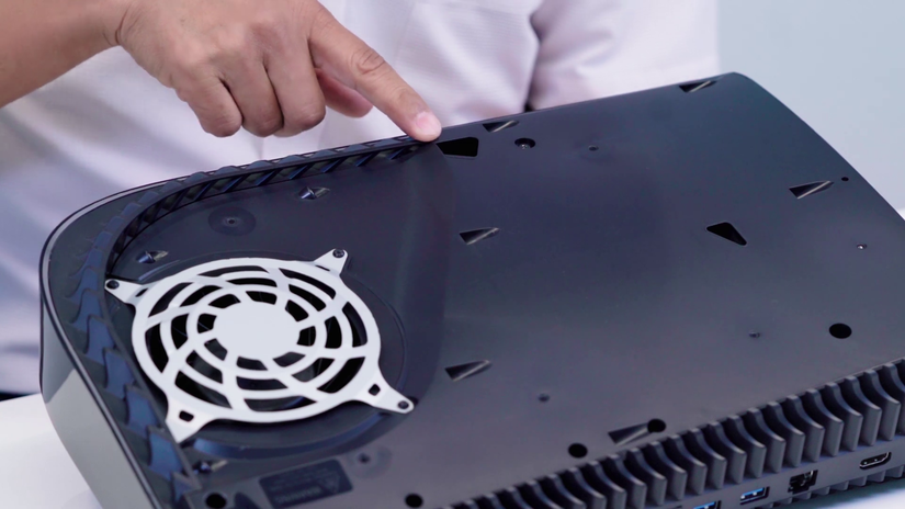 PS5 teardown video: Sony shows off SSD slot and other components