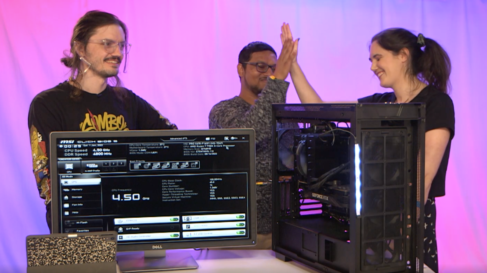 We built a PC live on Twitch