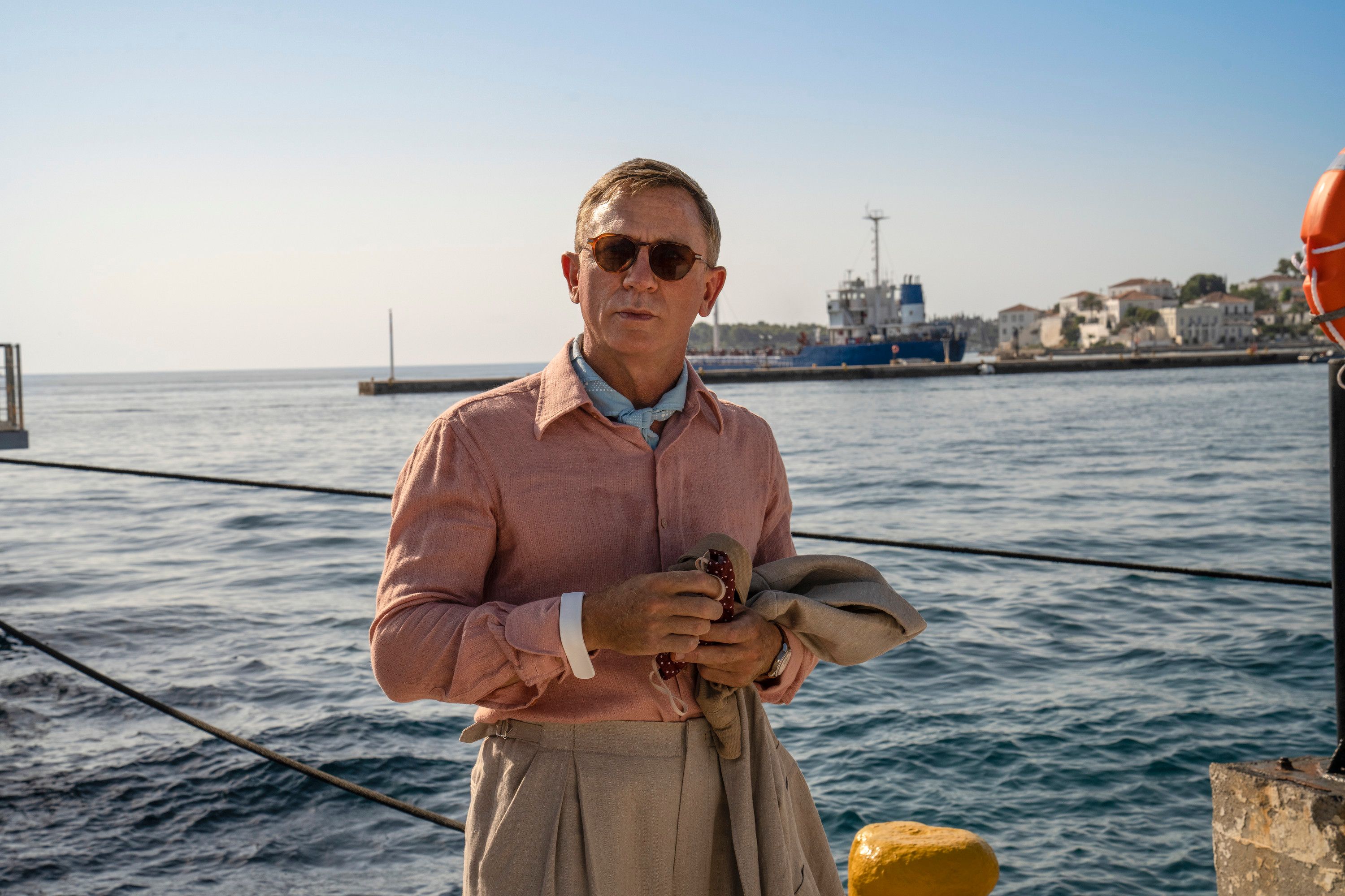 First look revealed of Daniel Craig as magician in Greta Gerwig’s Narnia reboot
