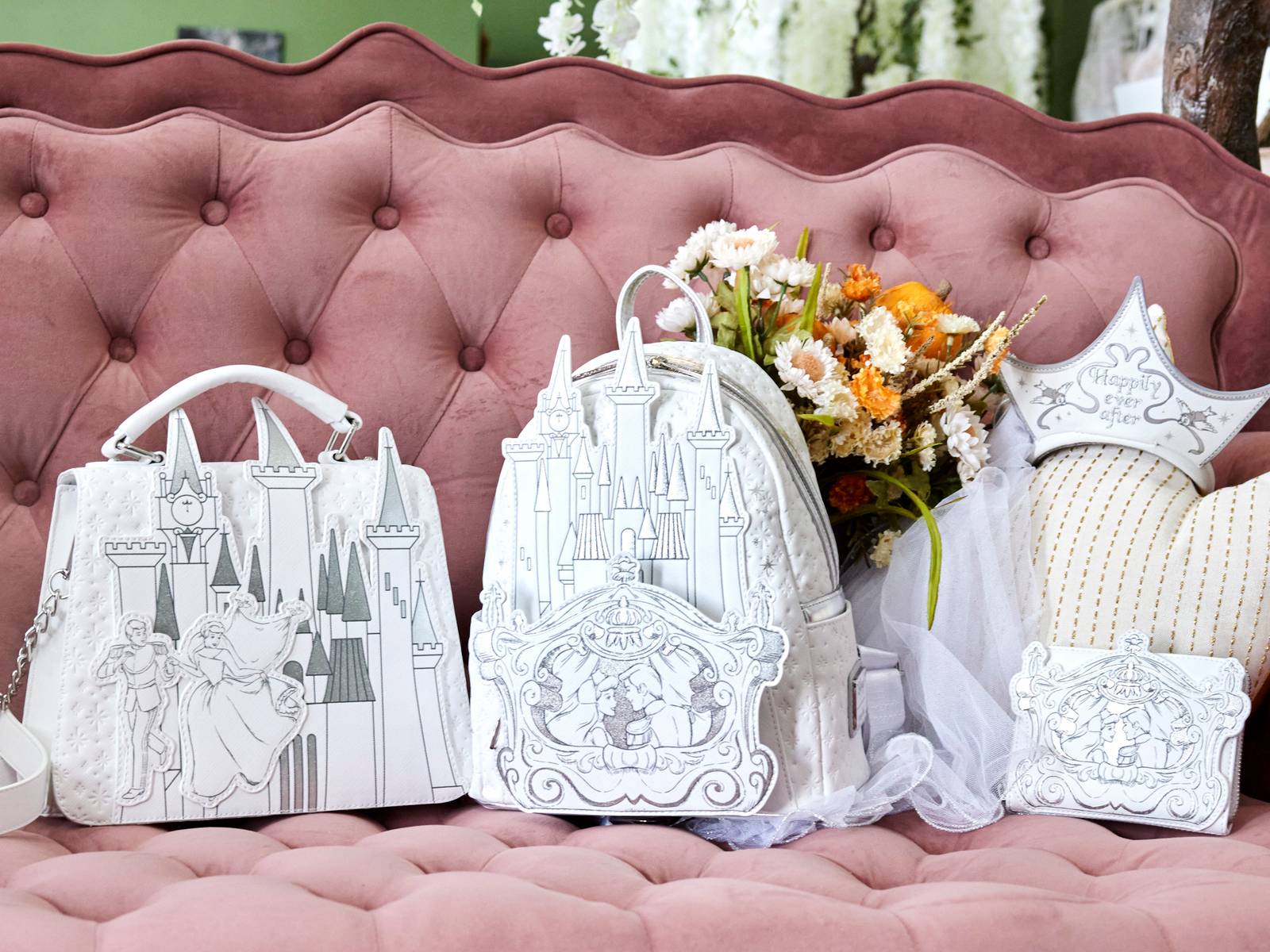 Celebrate your Cinderella wedding with some Cinderella  display picture 2