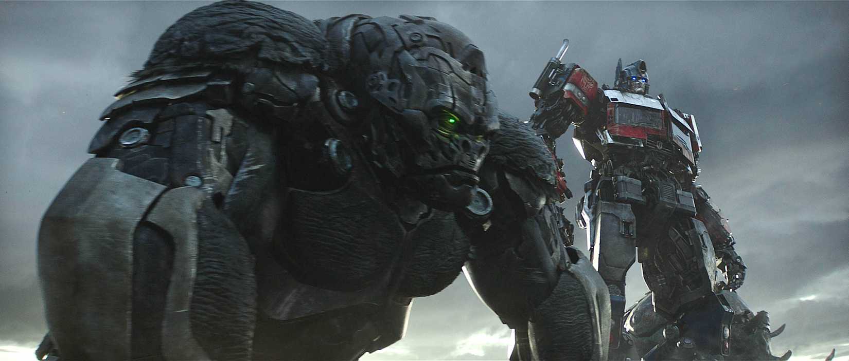 Optimus Primal and Optimus Prime in Transformers: Rise of the Beasts
