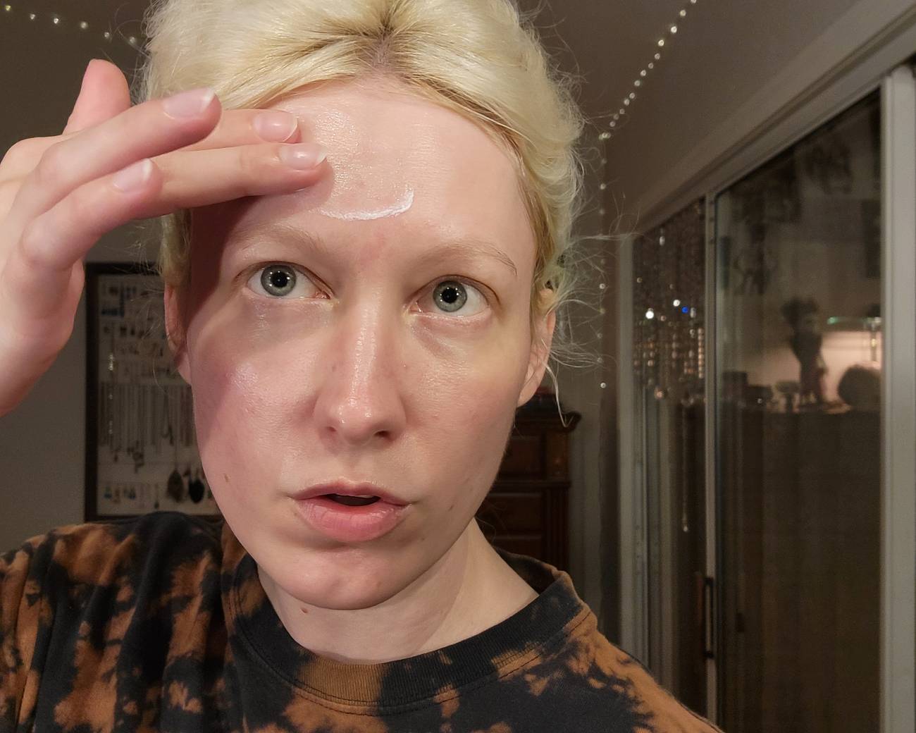 Transform into Resident Evil 4’s Leon Kennedy with this makeup tutorial