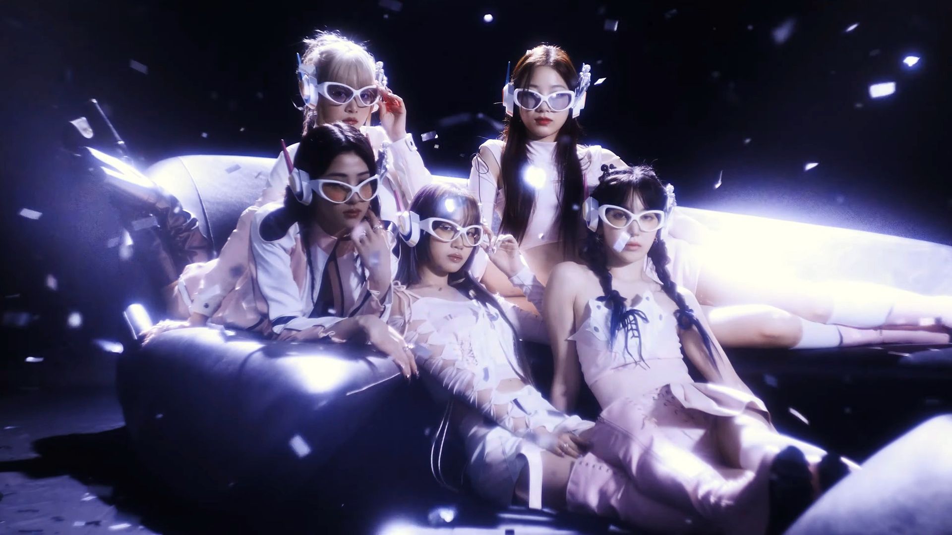 Overwatch 2's next collab is with K-pop girl group Le Sserafim