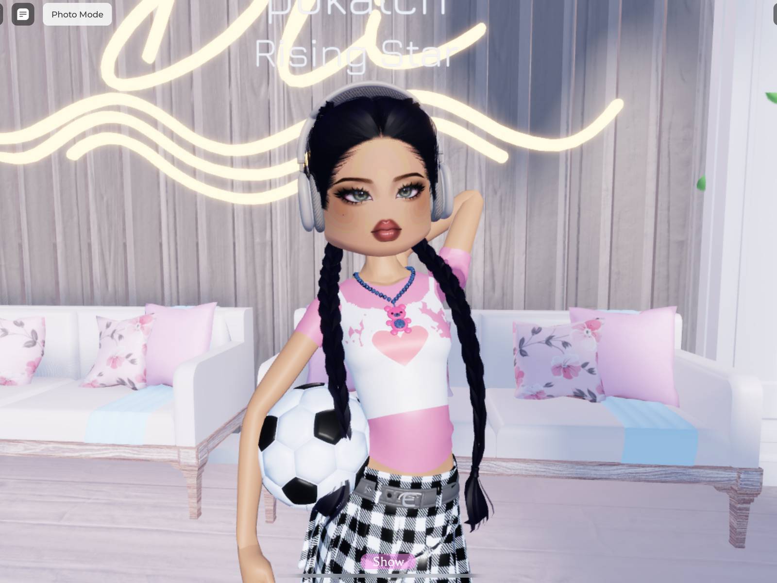 Dress to Impress hard to win, but it's actually peak digital fashion Dress to Impress hard to win, but it's actually peak digital fashion