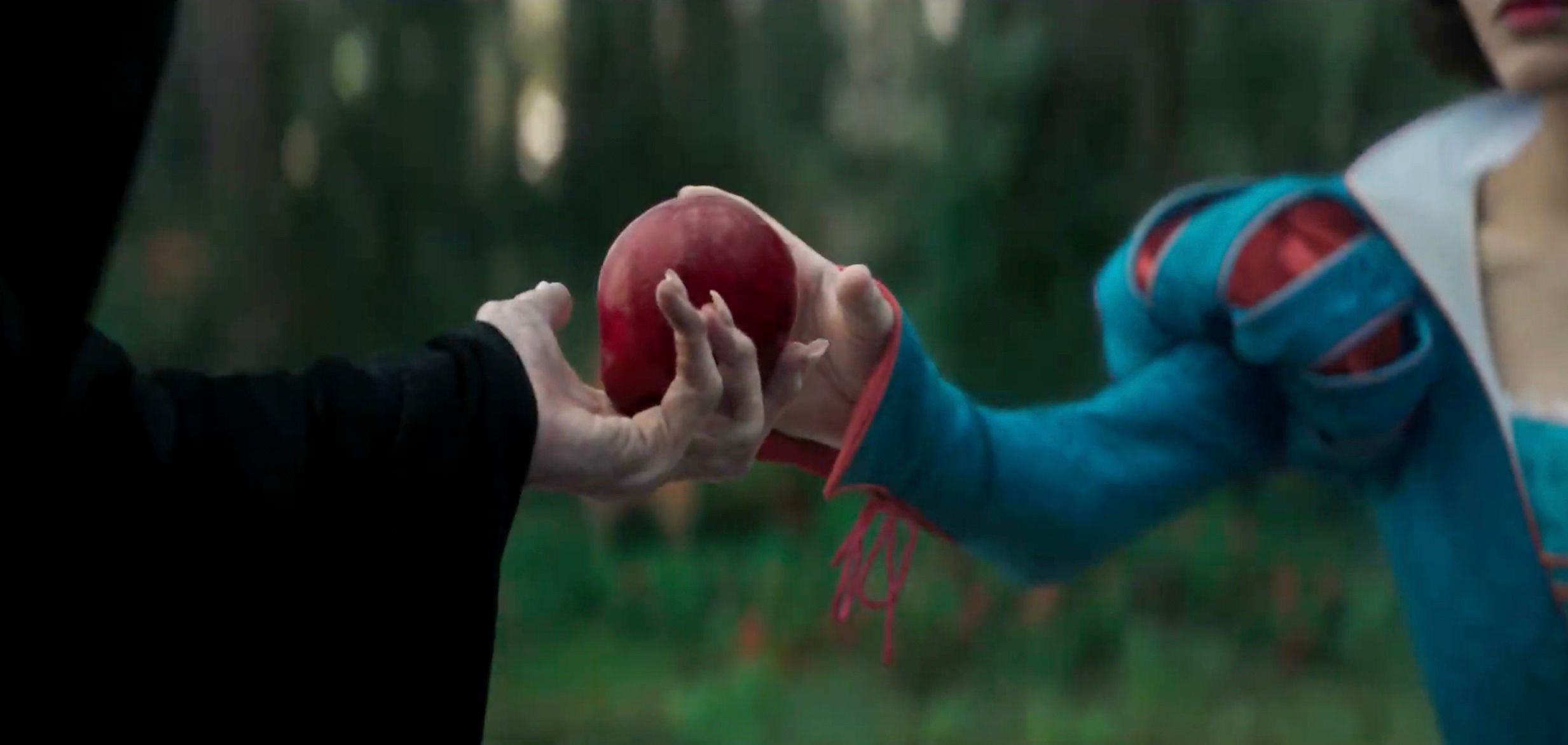 Жас қыз әкесін сорып жатыр Ауызша секс позициялары