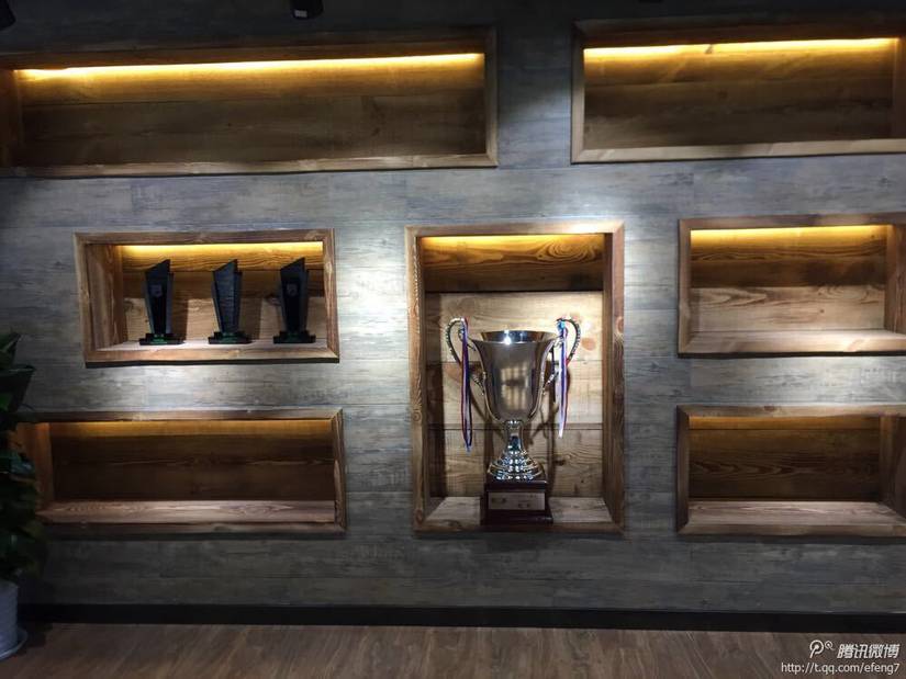 Take a look inside the home of one of China's top eSports teams