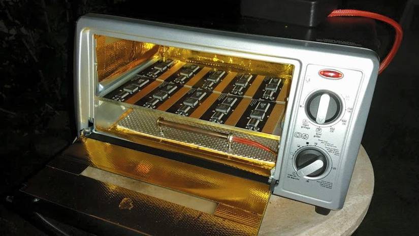 This is how you make an NES cartridge in 2016