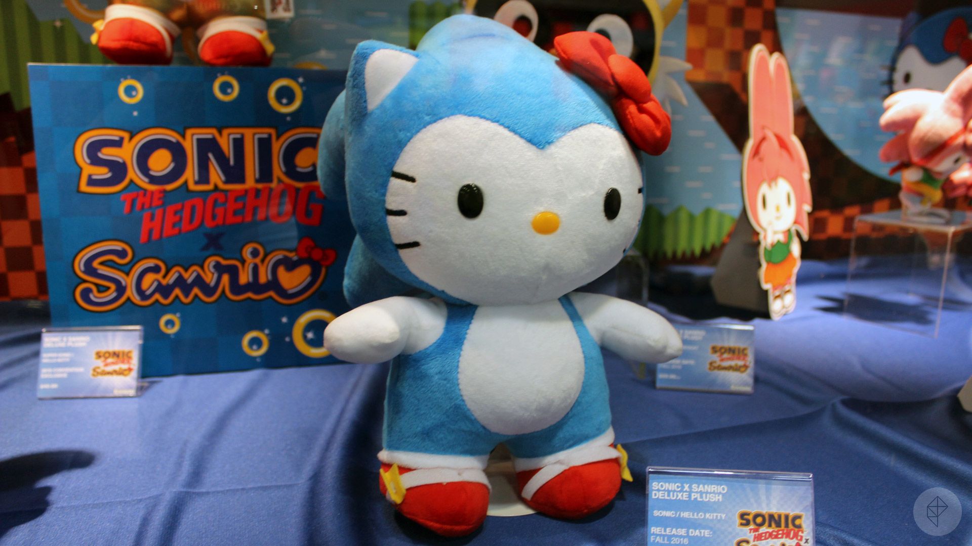 Sonic the Hedgehog ✕ Hello Kitty = adorable