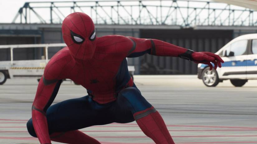 Spider-Man: Homecoming - Spider-Man squatting