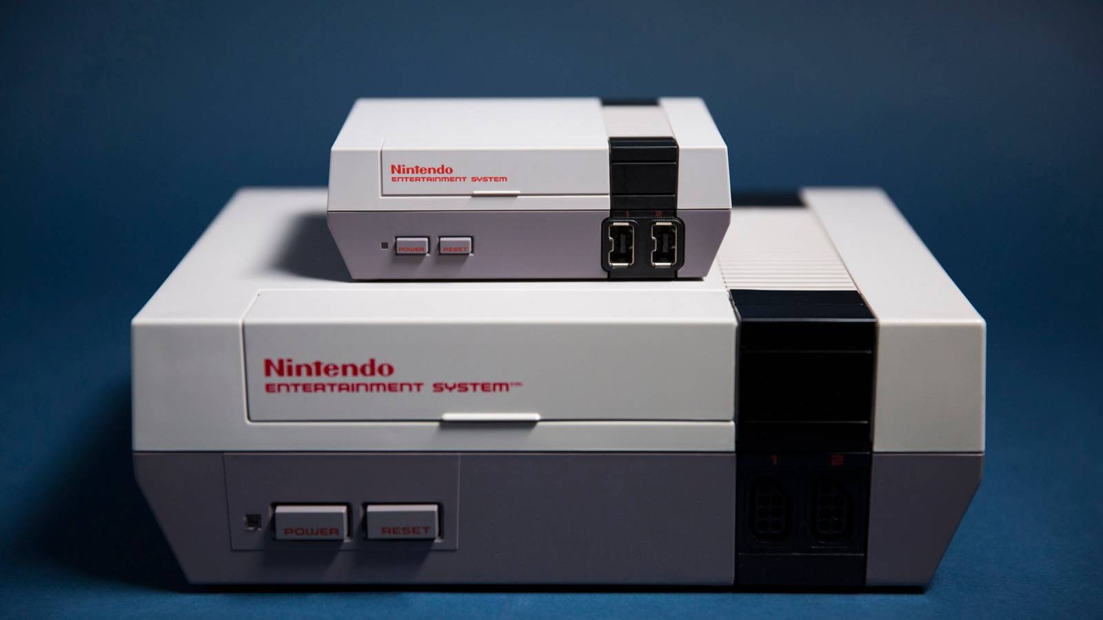 The NES Classic, and the wonderful novelty of ‘dumb’ devices