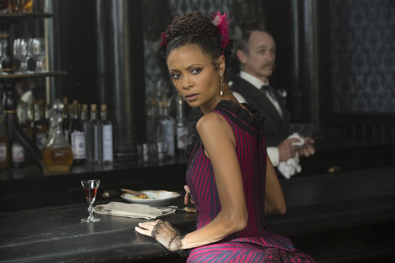 Westworld - Maeve at the bar