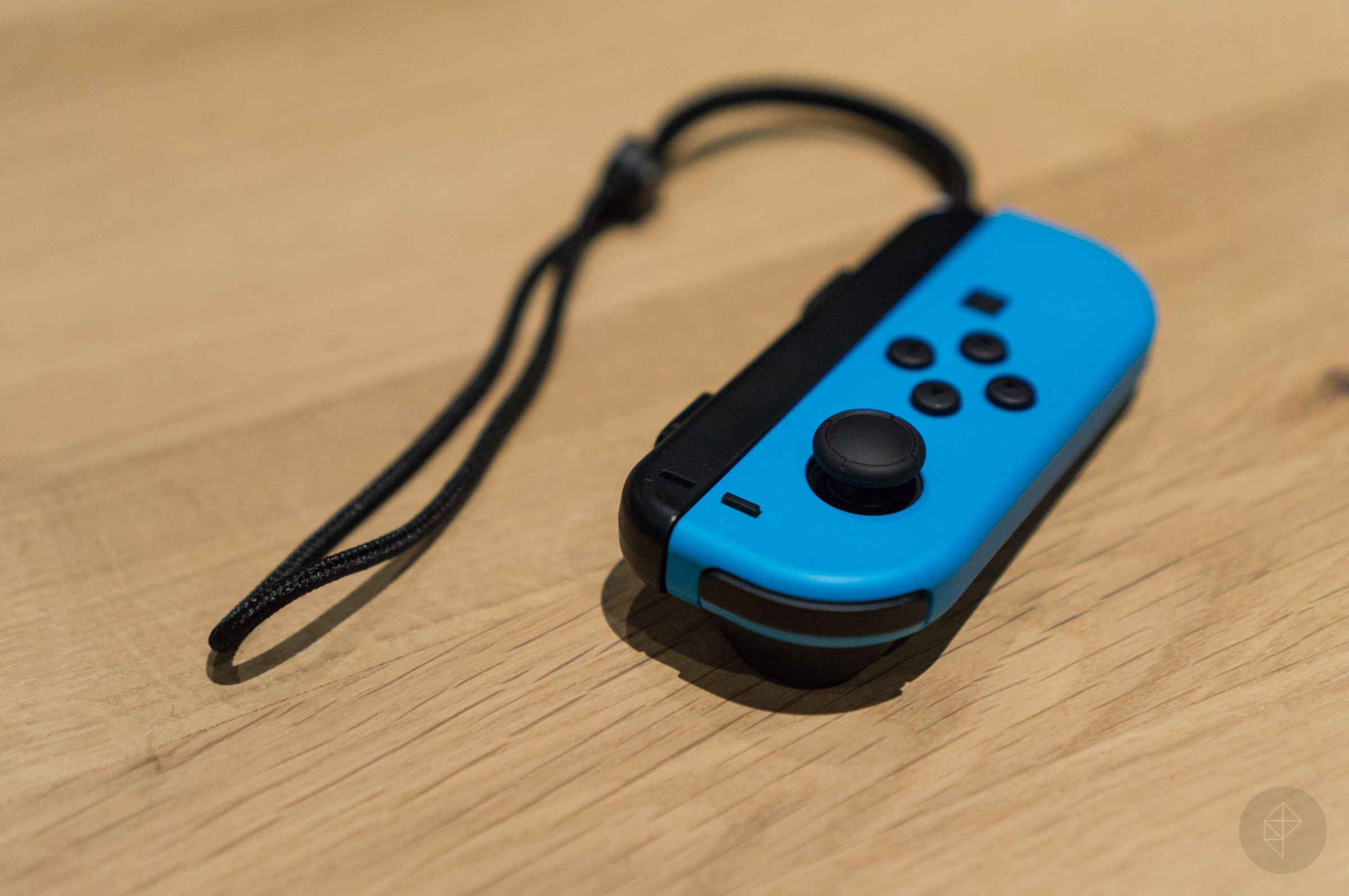 Nintendo is repairing left Joy-Cons with  a piece of foam?