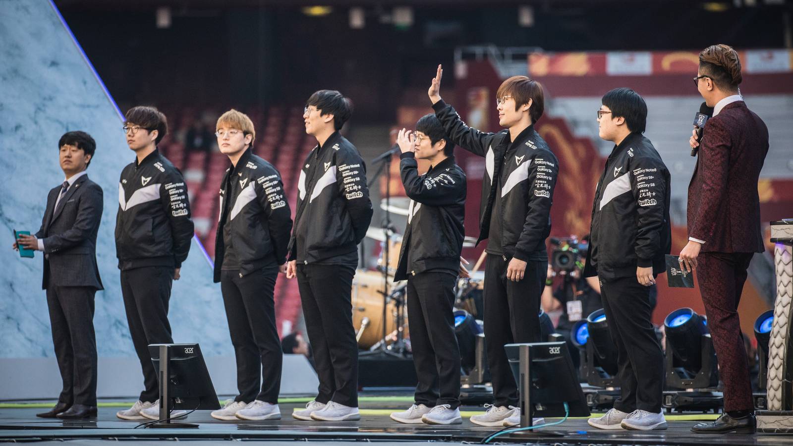 Samsung Galaxy wins the 2017 League of Legends World Championships