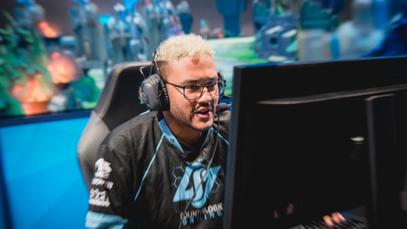 Season 8 is the perfect moment to switch LCS team fandoms